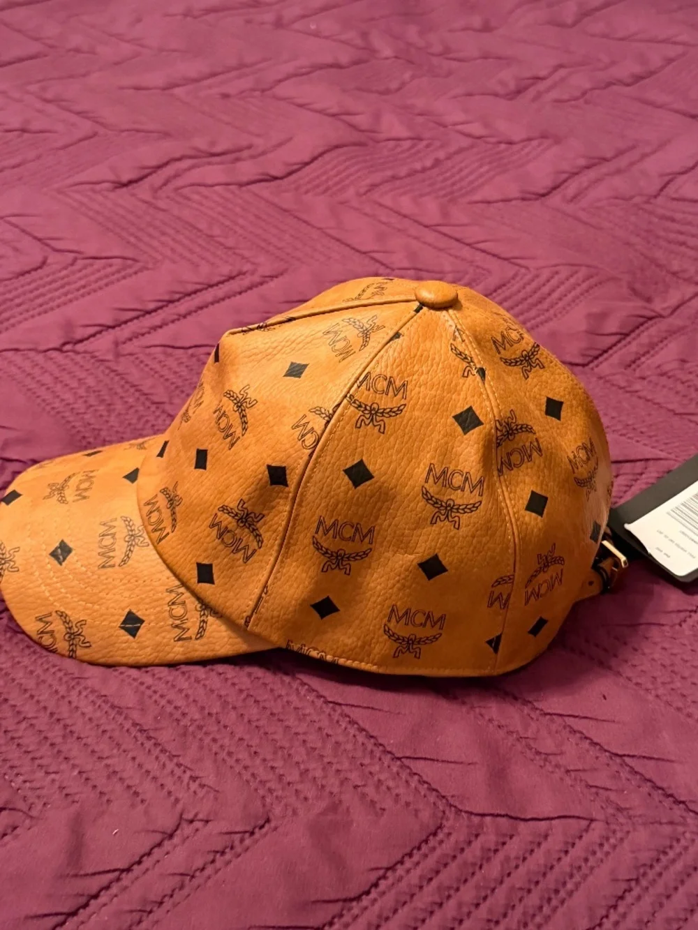 Mcm visetos cap